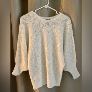 Oliver O Textured White Crew Neck Sweater